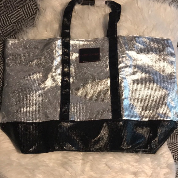 Victoria's Secret Handbags - Victoria’s Secret jumbo tote NWT
